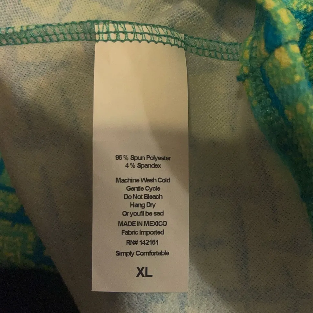 LuLaRoe Women's Pencil Skirt Set - Blue, Red, Green Patterns lot of 3 skirts XL - Image 5