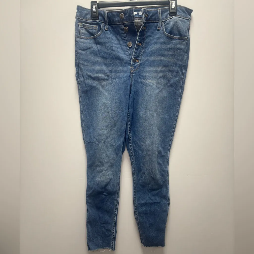Old Navy High-Waisted Rockstar 360° Stretch Super Skinny Ankle Jeans Size 12 - Image 2