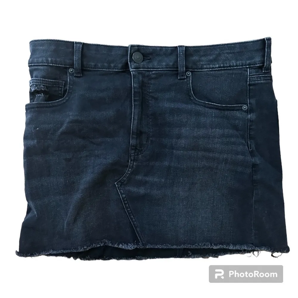 American Eagle Next Level Stretch Distressed Denim Mini Skirt, Black - Image 3