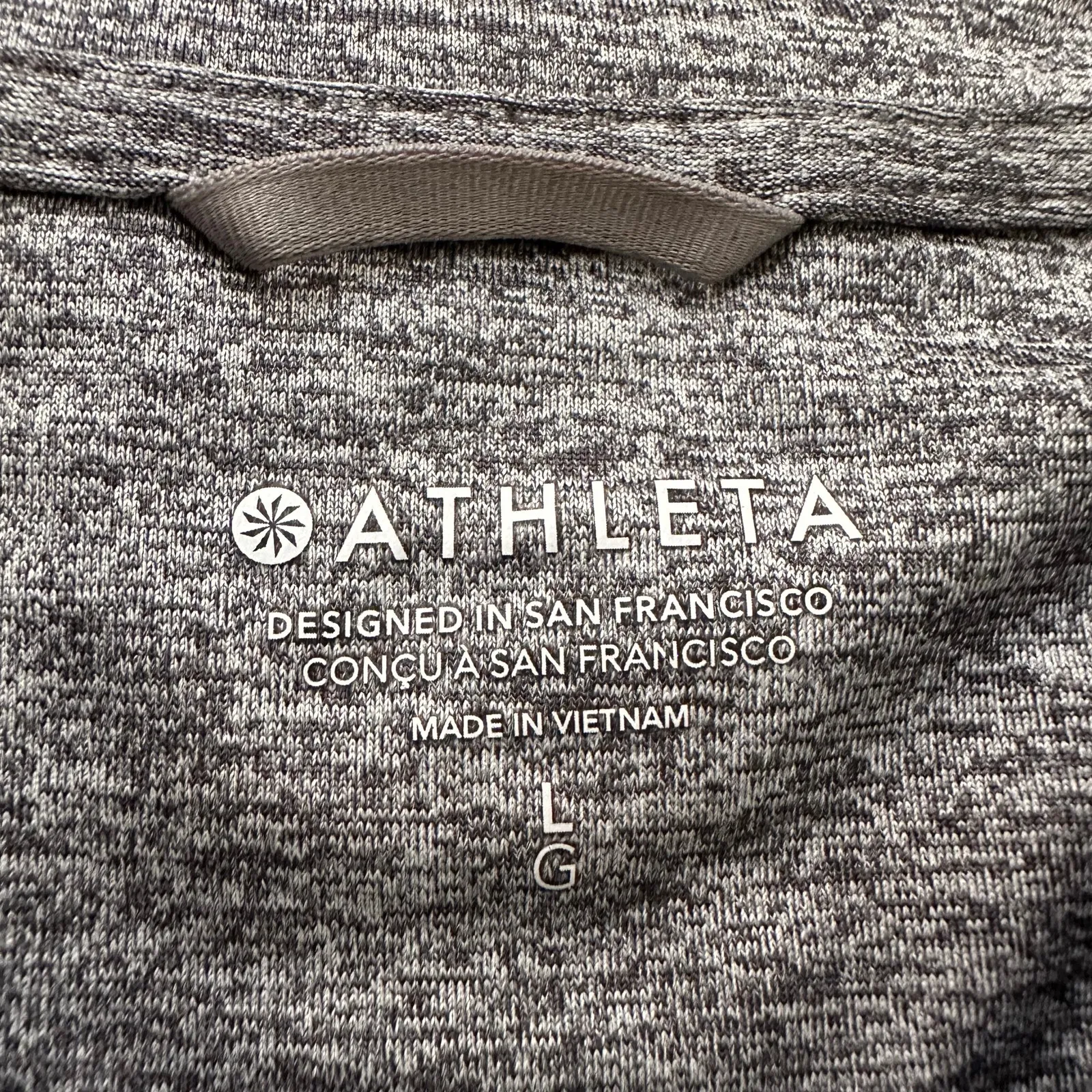 Athleta Pacifica Illume UPF Relaxed heather gray zip up hoodie jacket size L - Image 7