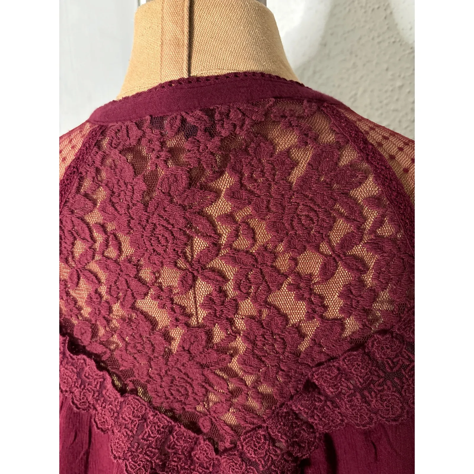 American Eagle Outfitters Burgundy Gauze Lace Top S Boho Coquette Girl Fairycore Purple - Image 7