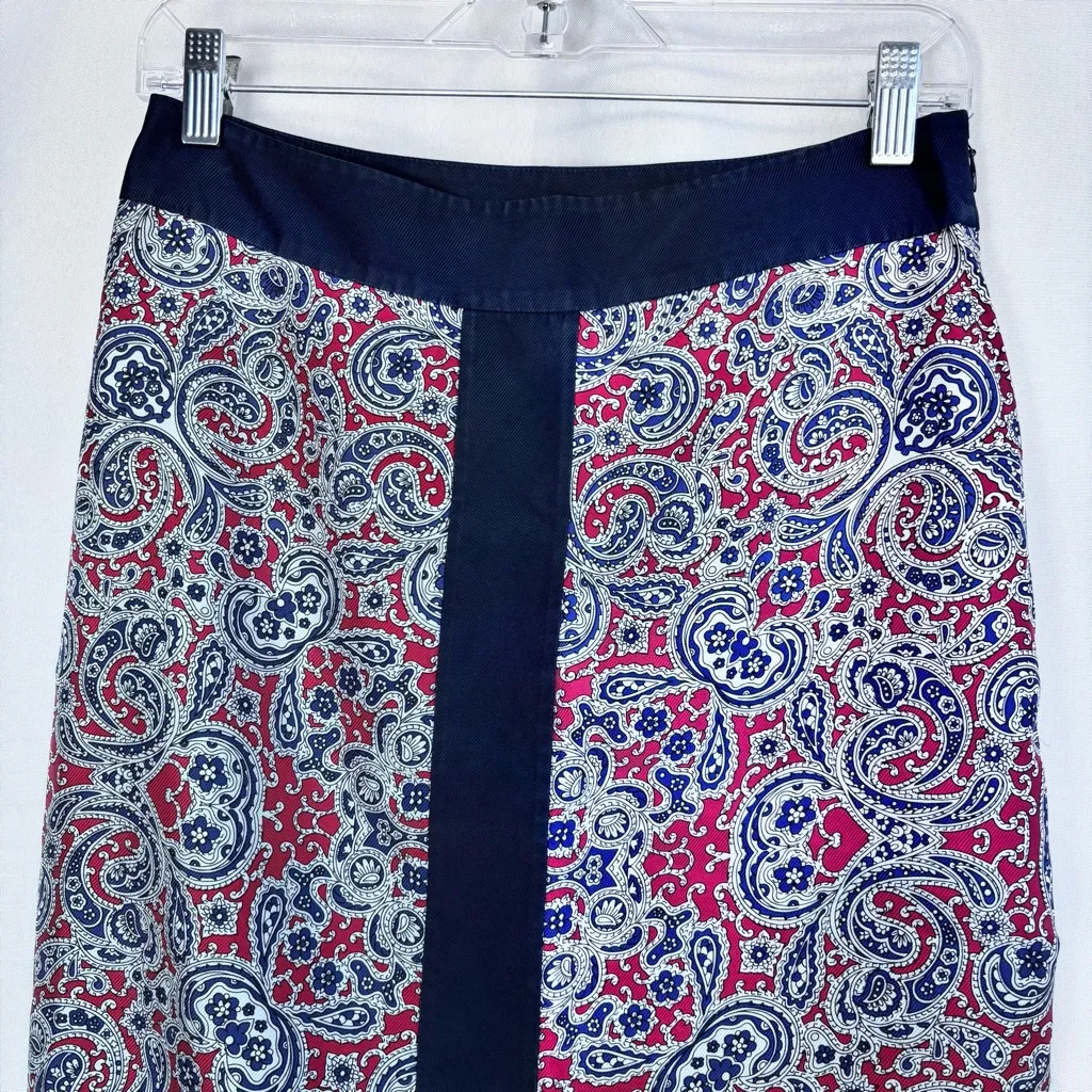 Brooks Brothers 100% silk paisley pencil skirt in red, white, navy blue Size 2 - Image 3