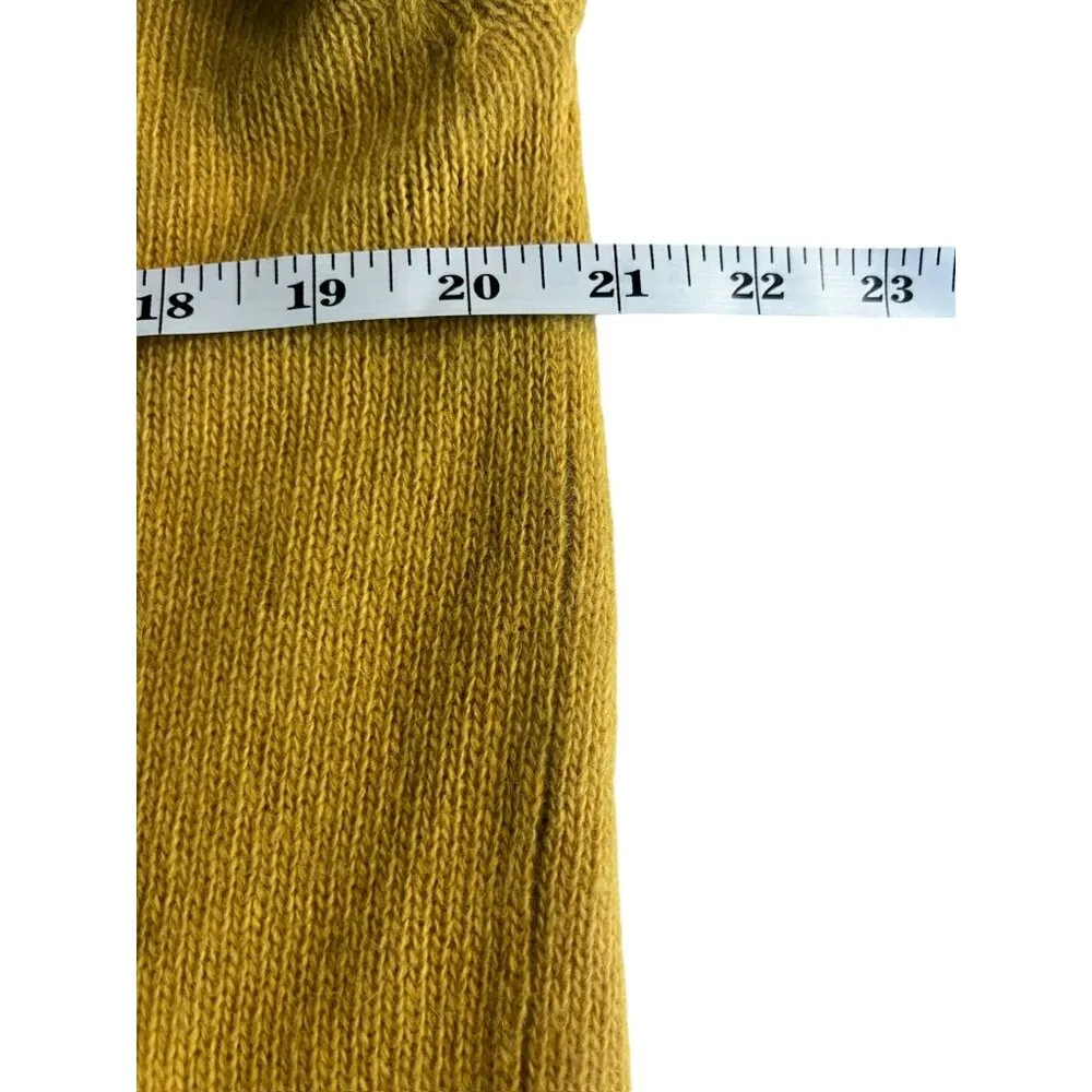 Forenza Women's Mustard Wool Sweater - Image 3