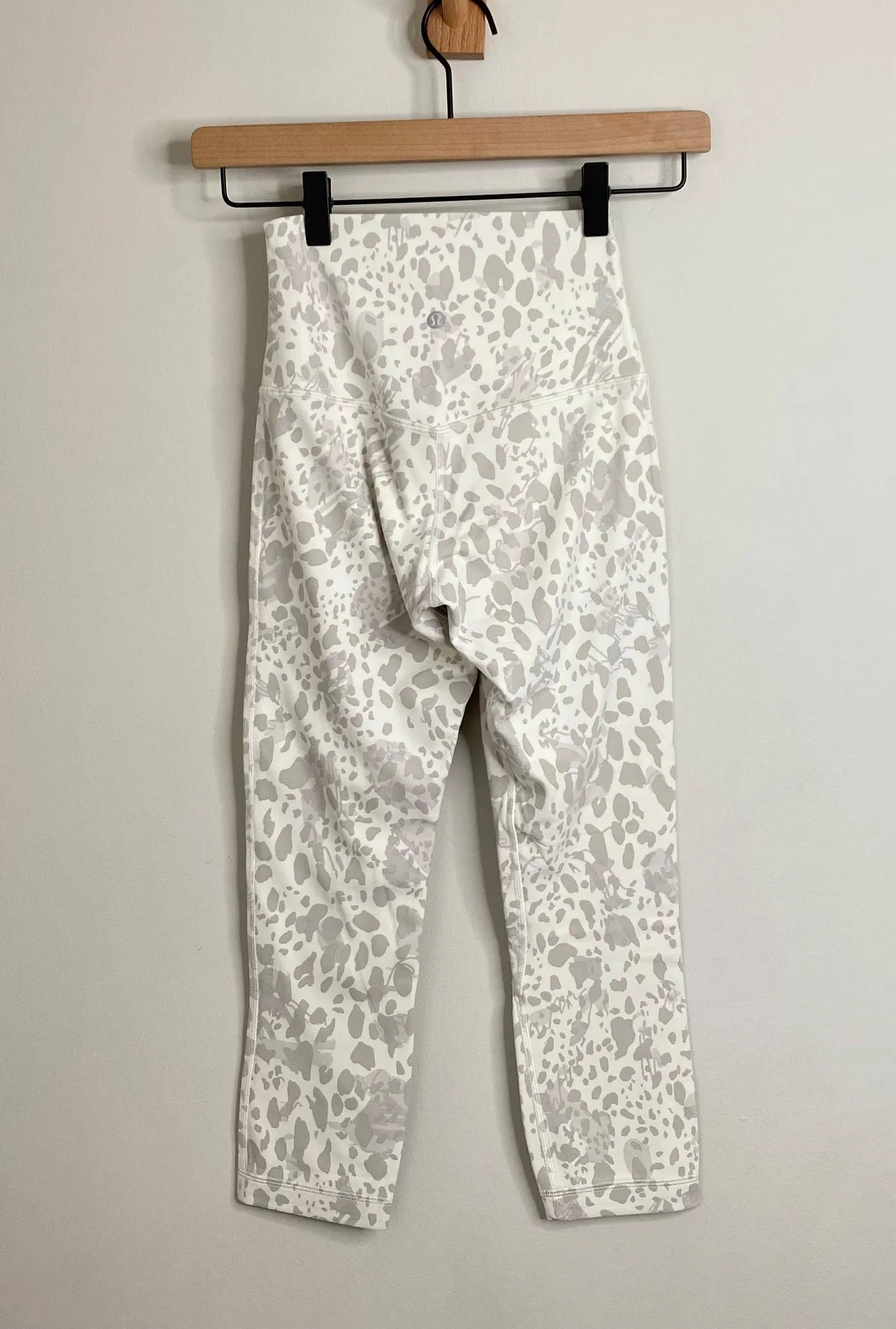 Align Cheetah Camo High Rise Capri Leggings - Image 5