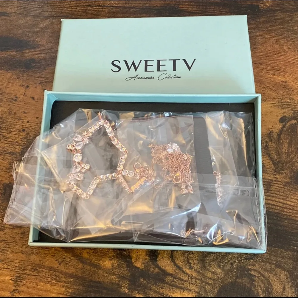 Wedding Bridal Jewelry Set - Image 5