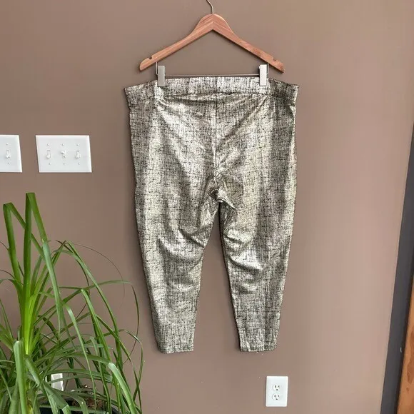 TORRID Metallic Foil Crosshatch Gold Leggings Plus Size 4X Pull On - Image 4