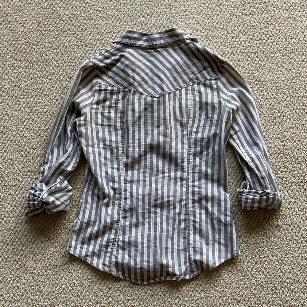 SO Striped Button Down Shirt 100% Cotton Work Top Oxford Fitted Size Small EUC - Image 7