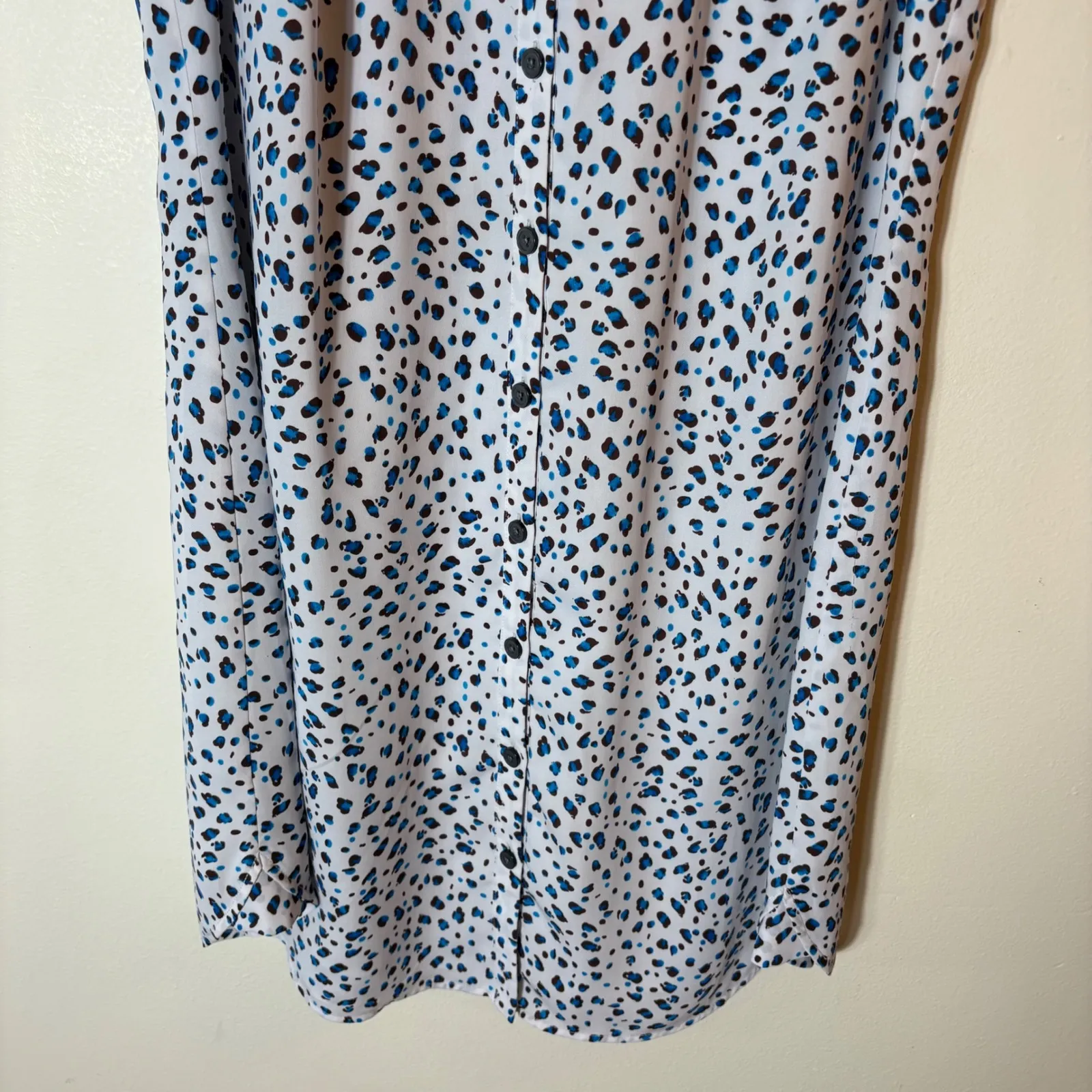 Cabi Sleeveless Button‎ Down Shirt Dress Leopard Print Size Medium - Image 3