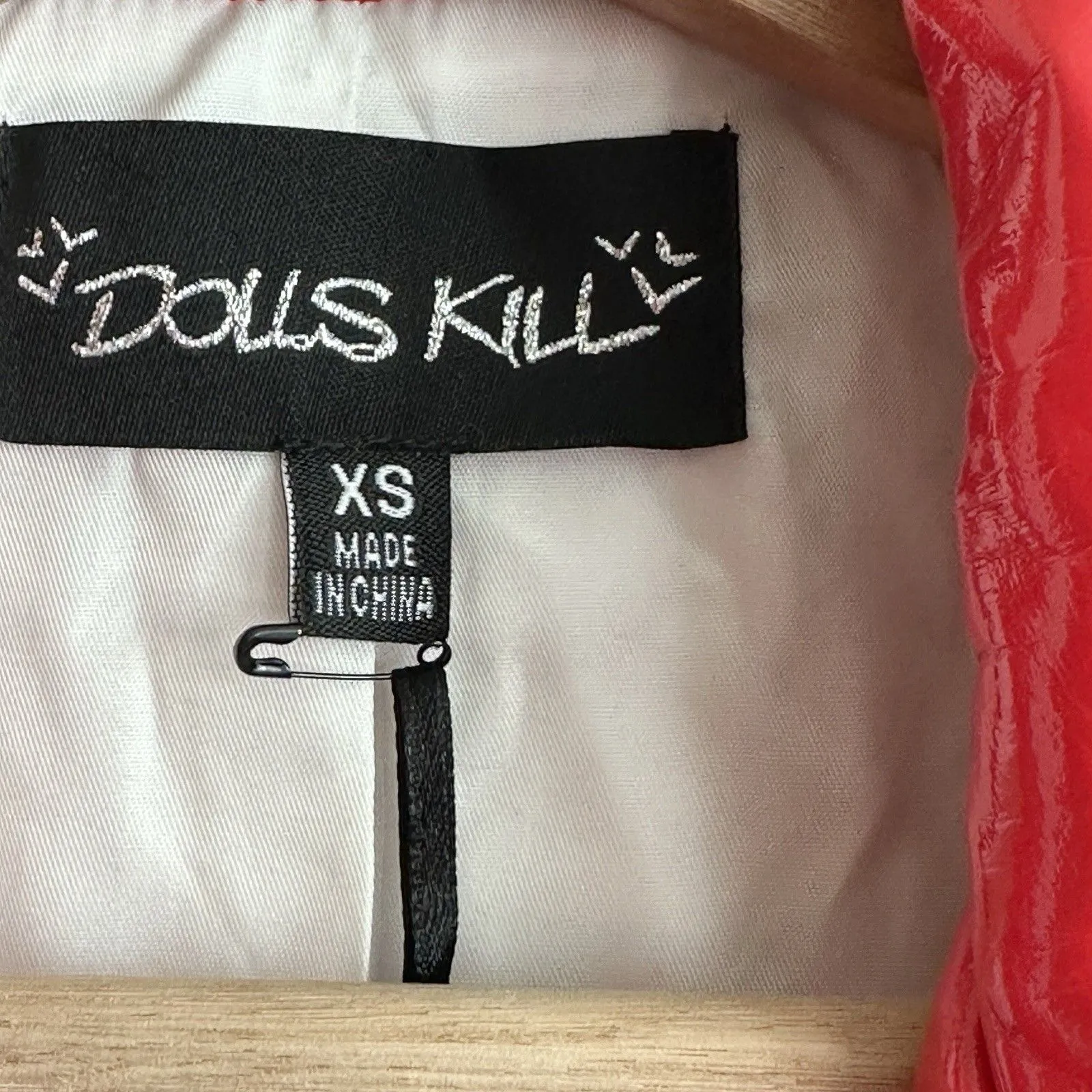 NWT Dolls Kill Flame Viral Vengeance red vinyl Belted trench coat XS Y2K - Image 8