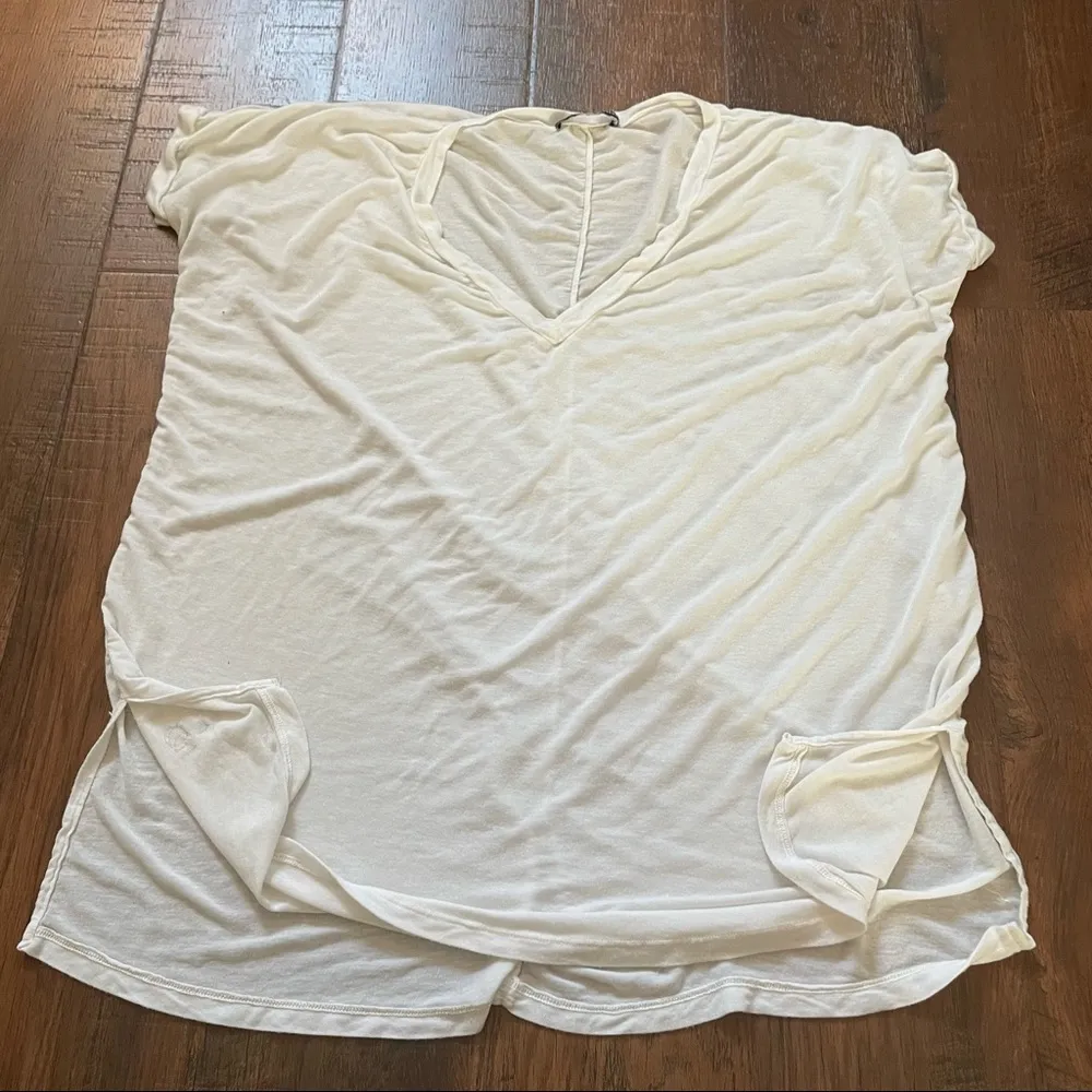 BRANDY MELVILLE tissue tee, one size - Image 2