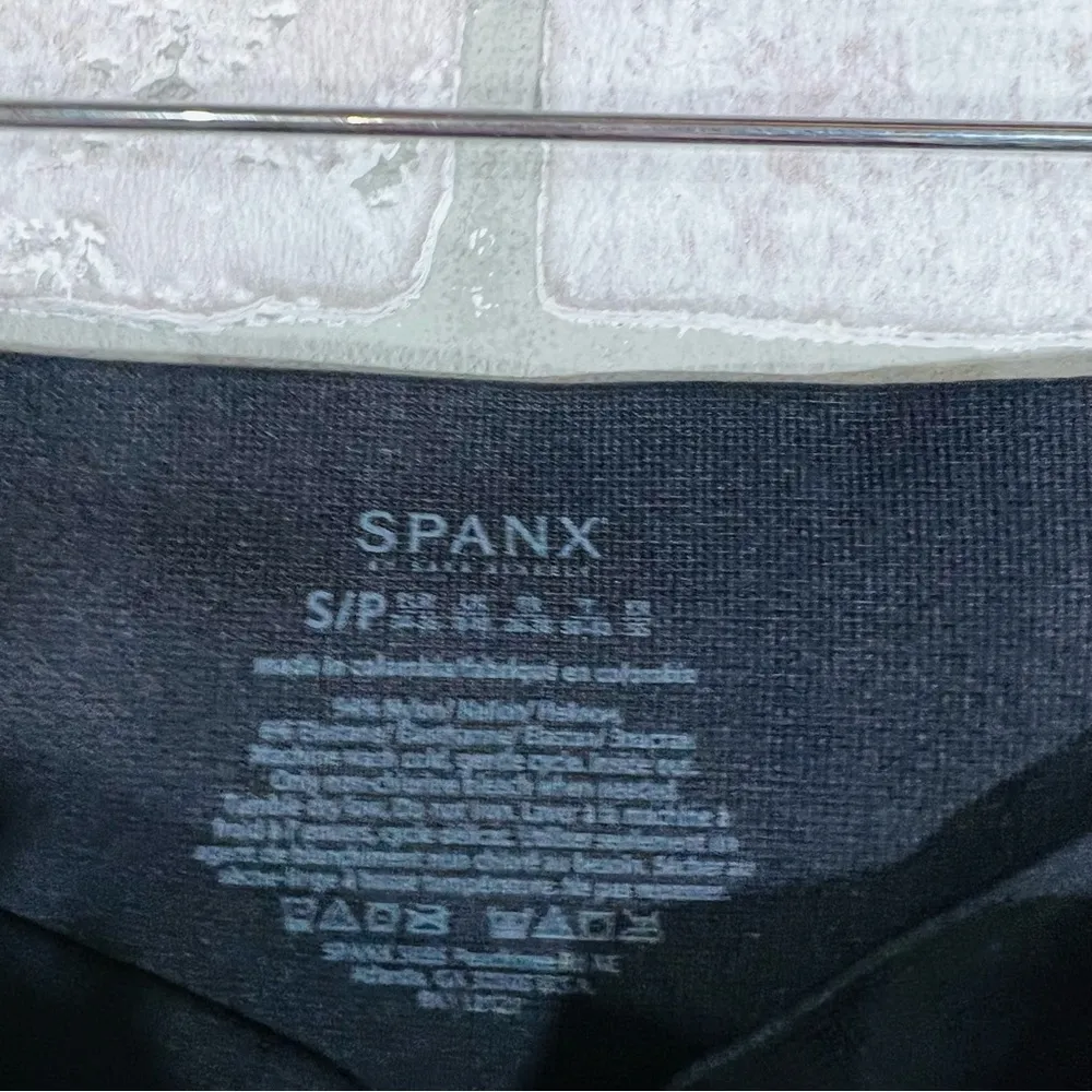 SPANX NWT Look at Me Now Seamless Leggings in Black Size S Style A288466 - Image 9