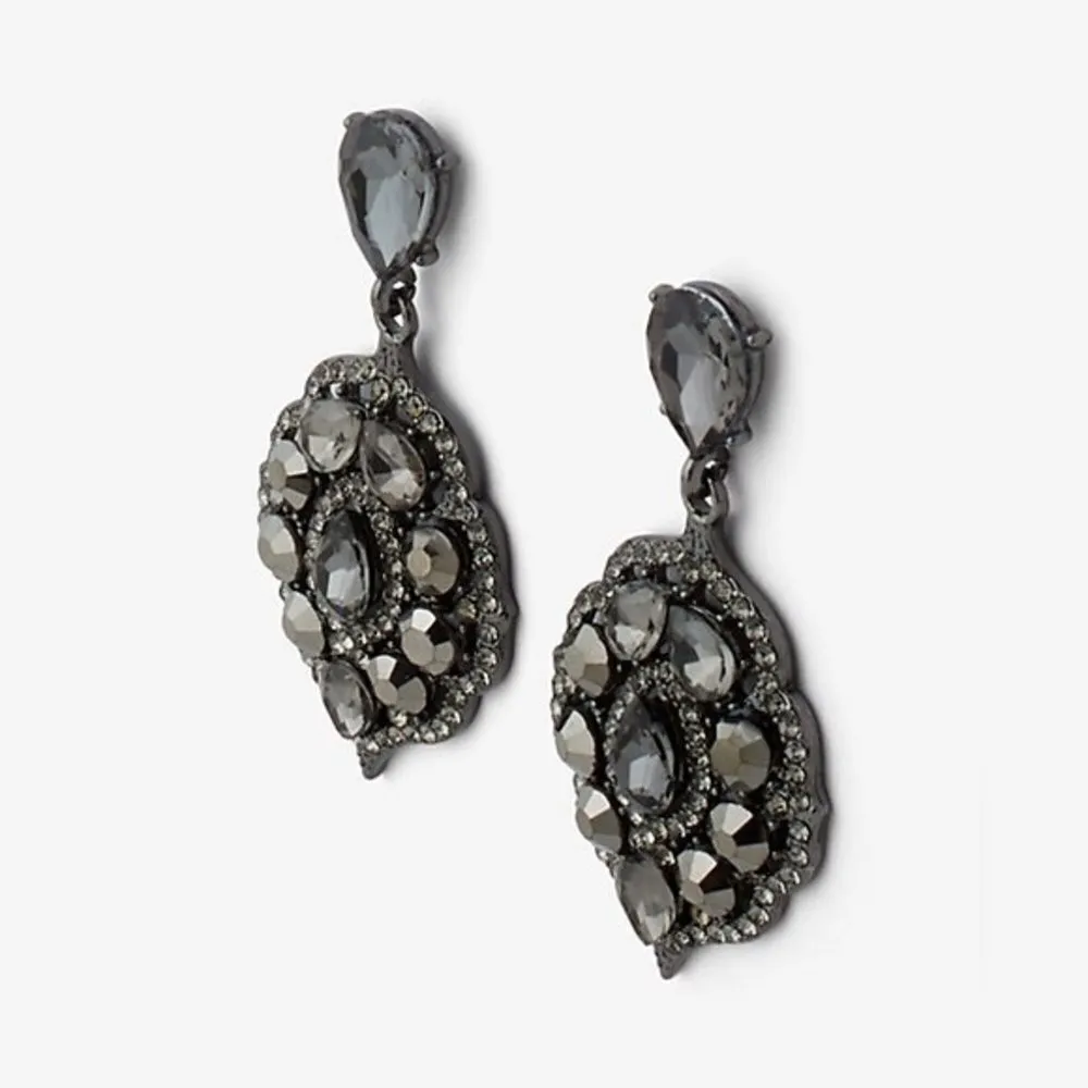 ✨HP✨Ornate Teardrop Earrings✨ - Image 3