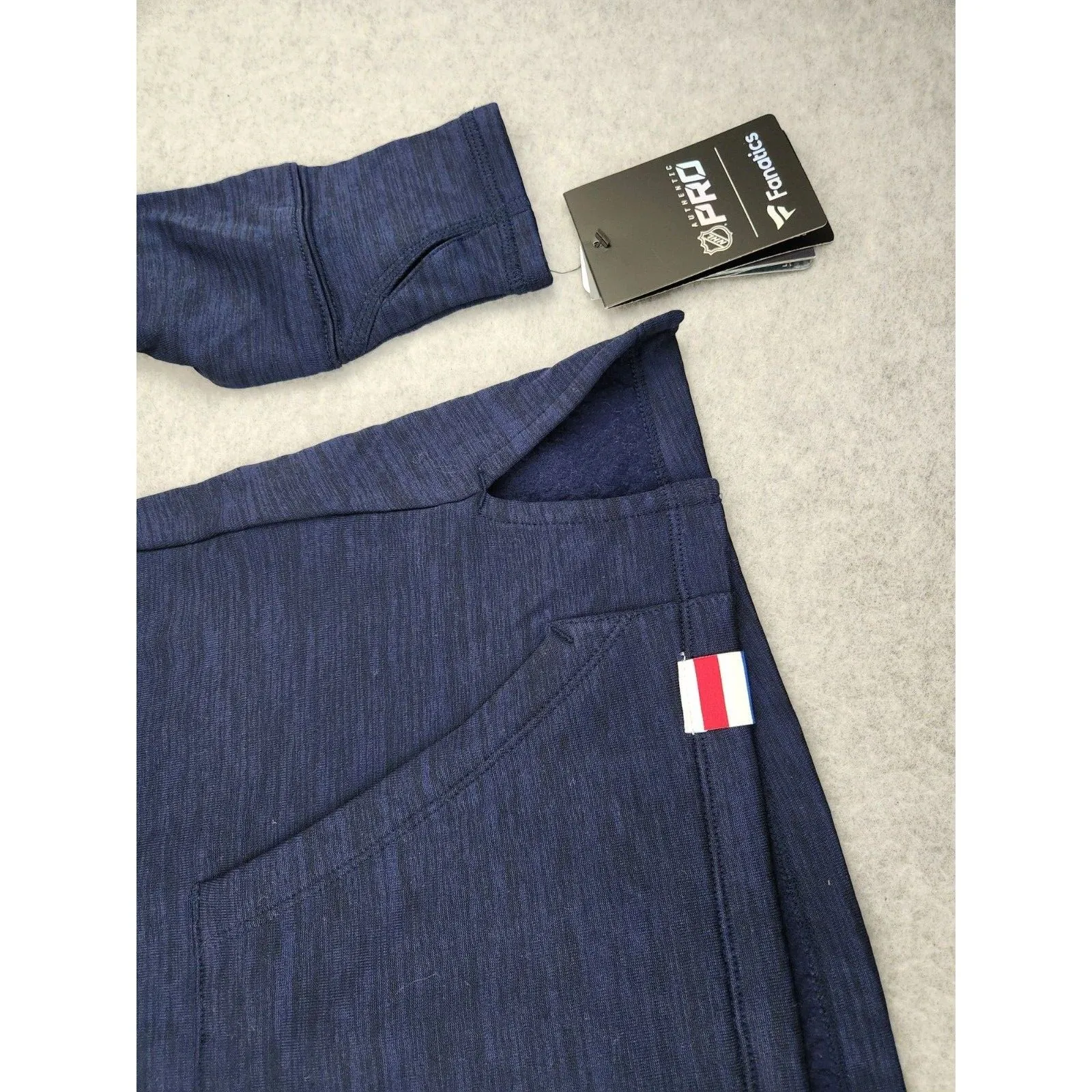 Womens Medium New York Rangers Hoodie Fanatics Pro NHL Hockey Pullover Cool Core - Image 8