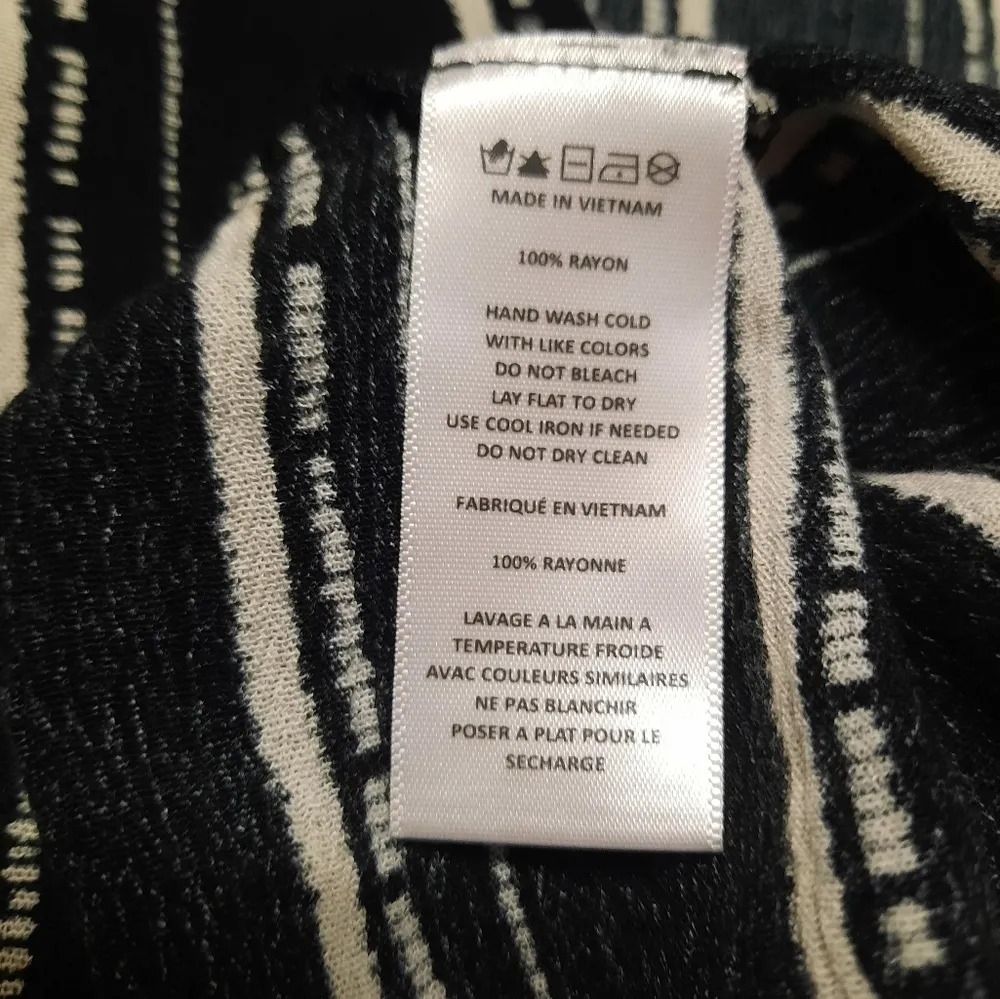 Paper Crane  Long Sleeve Peplum Blouse X-Small - Image 5