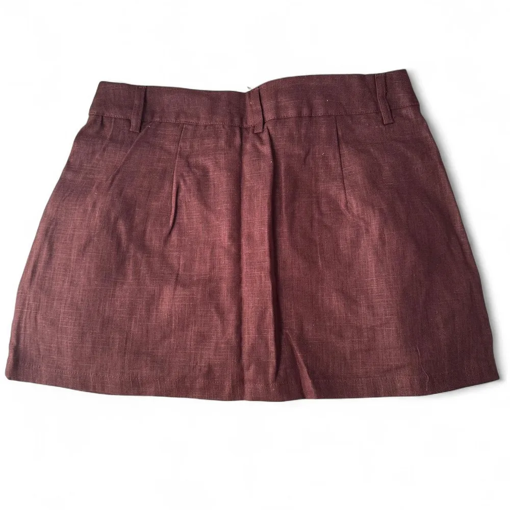 Whitefox The Right One Mini Skort linen Chocolate × 1
XS Brown - Image 3