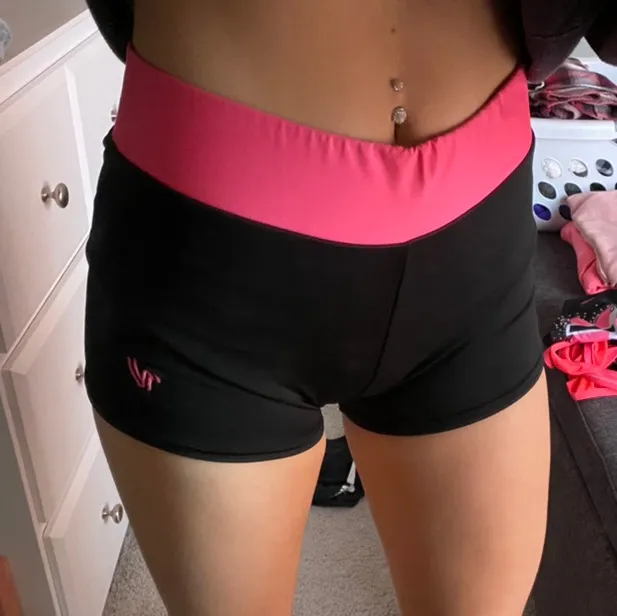 Bra&Shorts Set Pink - Image 4