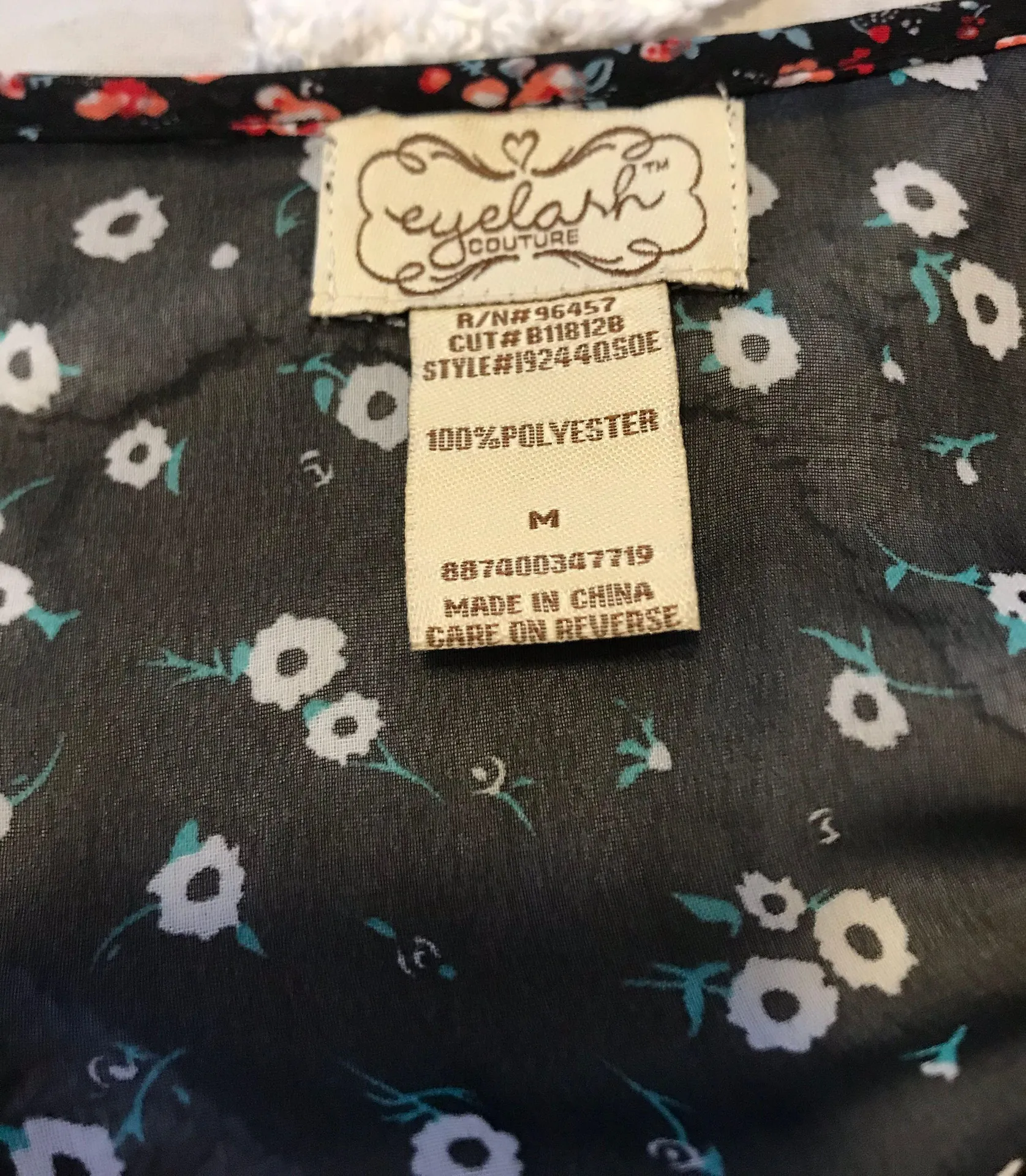 Black Sheer Flowy Tank Top - Image 3