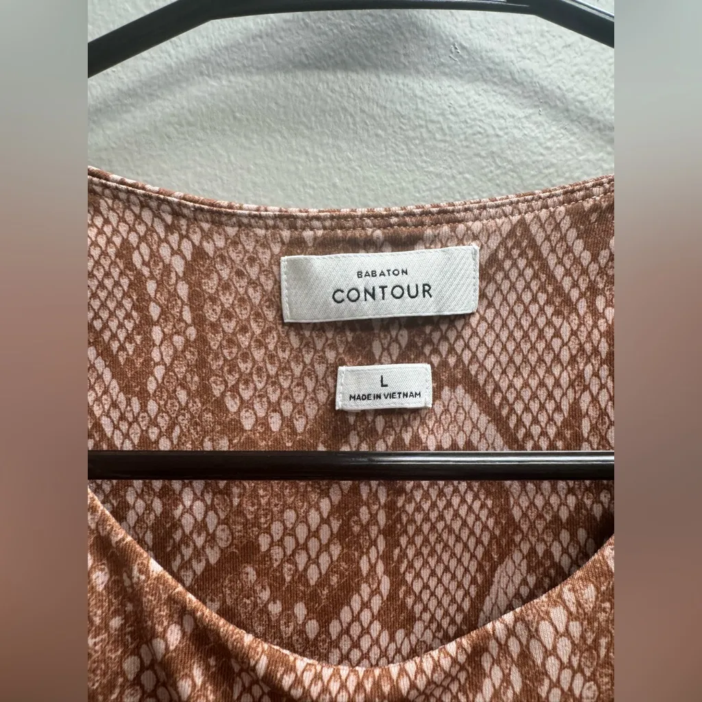 Babaton Contour Brown Patterned Top - Image 3