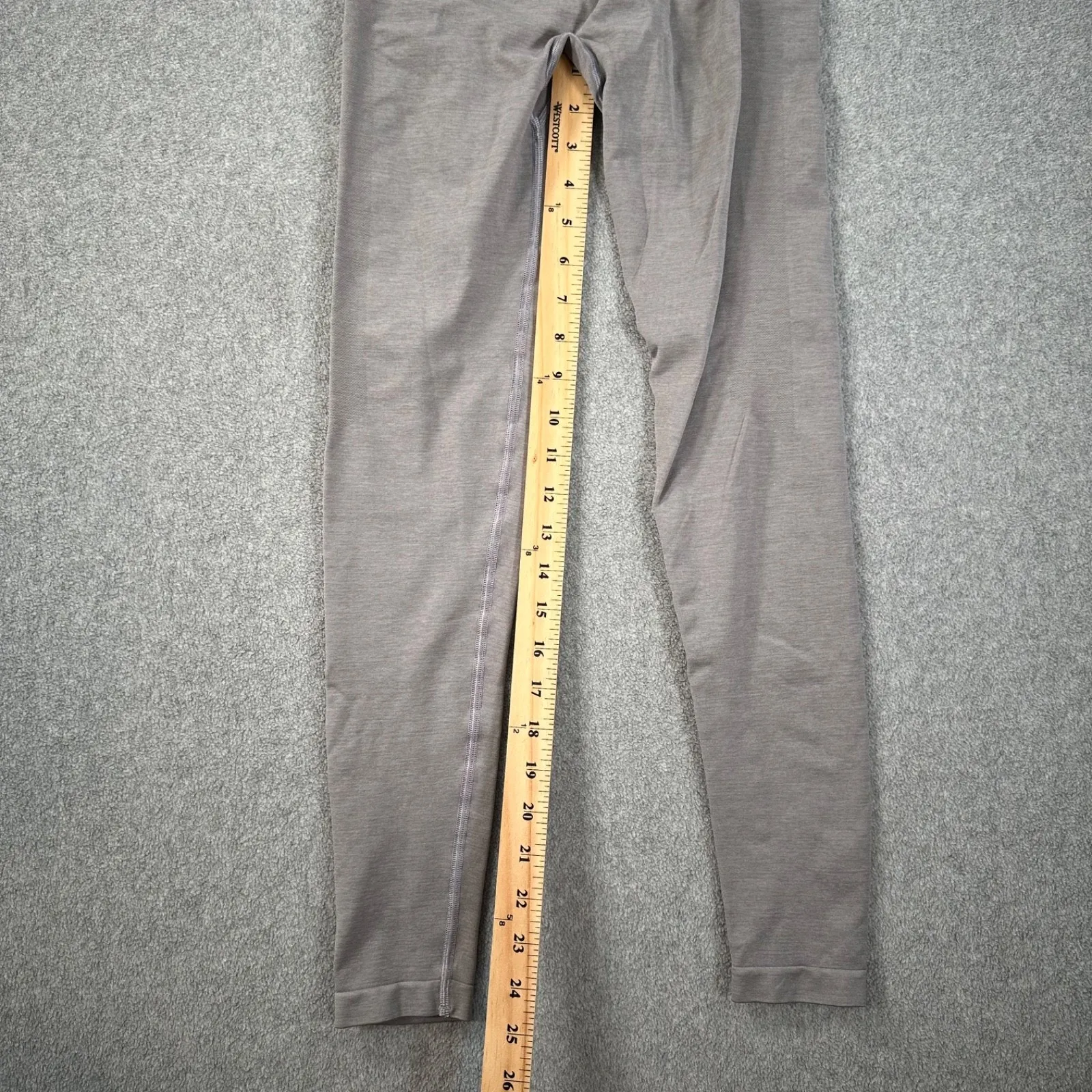 Alphalete Gray High Rise Leggings Women's Small Athletic Ruched 25" Inseam - Image 3