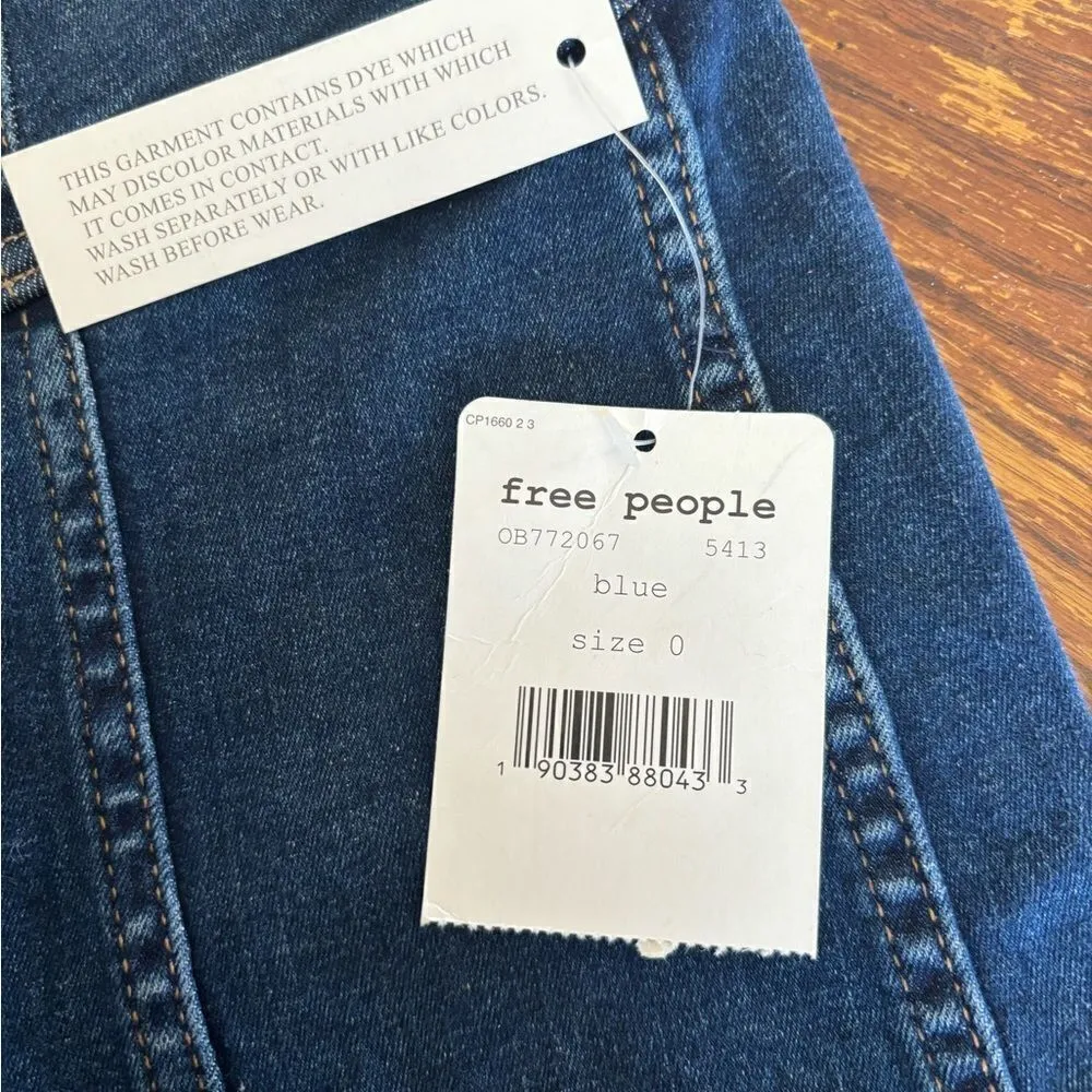 NWT Free People denim lace up skirt size 0 97 % cotton - Image 2