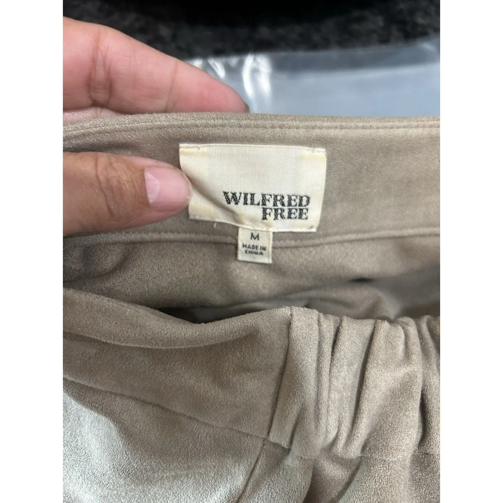 Artizia WILFRED FREE Nescher Mini Skirt Tan Faux Wrap Suede Pull On Size Medium - Image 4