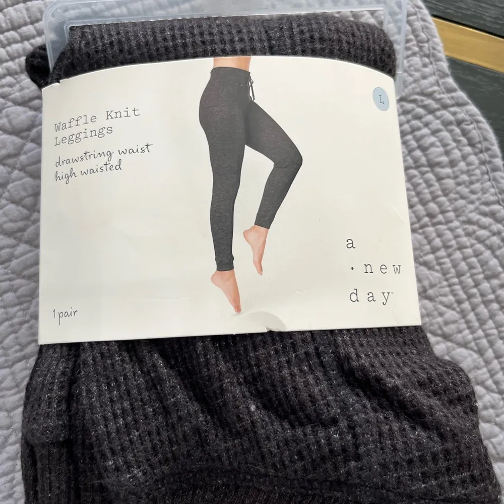 A new day Waffle Drawstring High Waist Joggers size Large NWT - Image 2