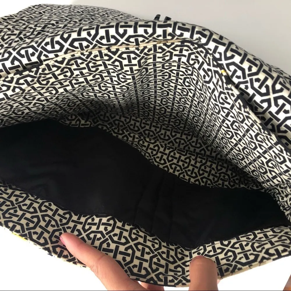 Vera Bradley Black and Yellow Laptop Bag. Laptop Floral Computer Bag - Image 5