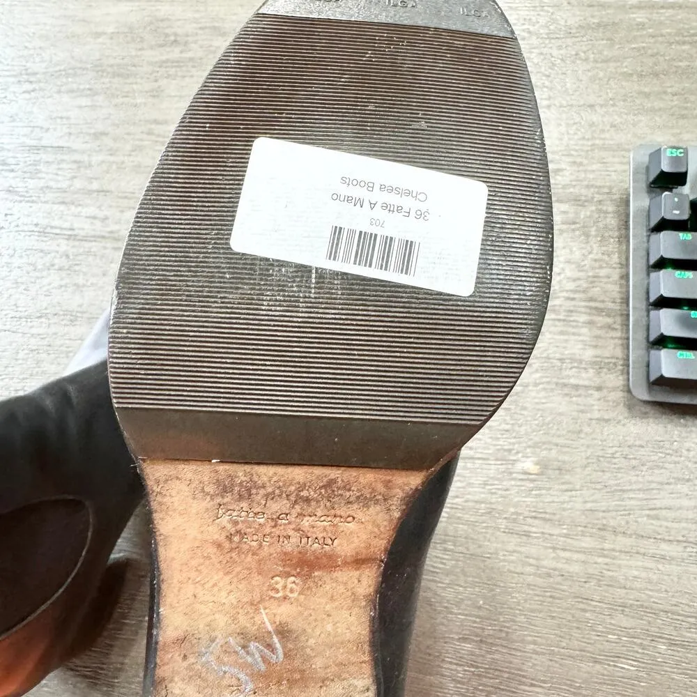 Fatta A Mano Women Black Leather W/ Stretch Sides Rounded Toe Ankle Booties 36 Size 5.5 - Image 6