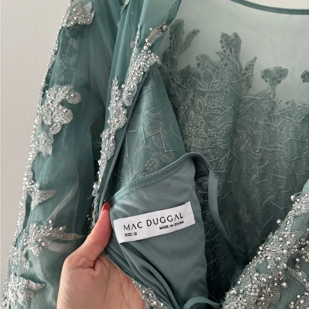 MAC DUGGAL Embellished Bow Belt Illusion Long Sleeve A Line Dress in Jade 12 - Image 4