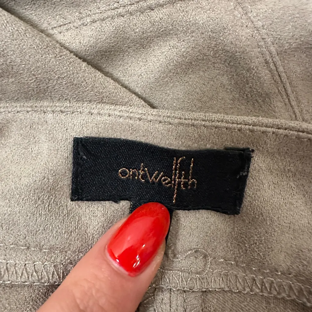 Twelve By Ontwelfth faux suede skirt beige, fit & flare mini skirt / small Tan - Image 6