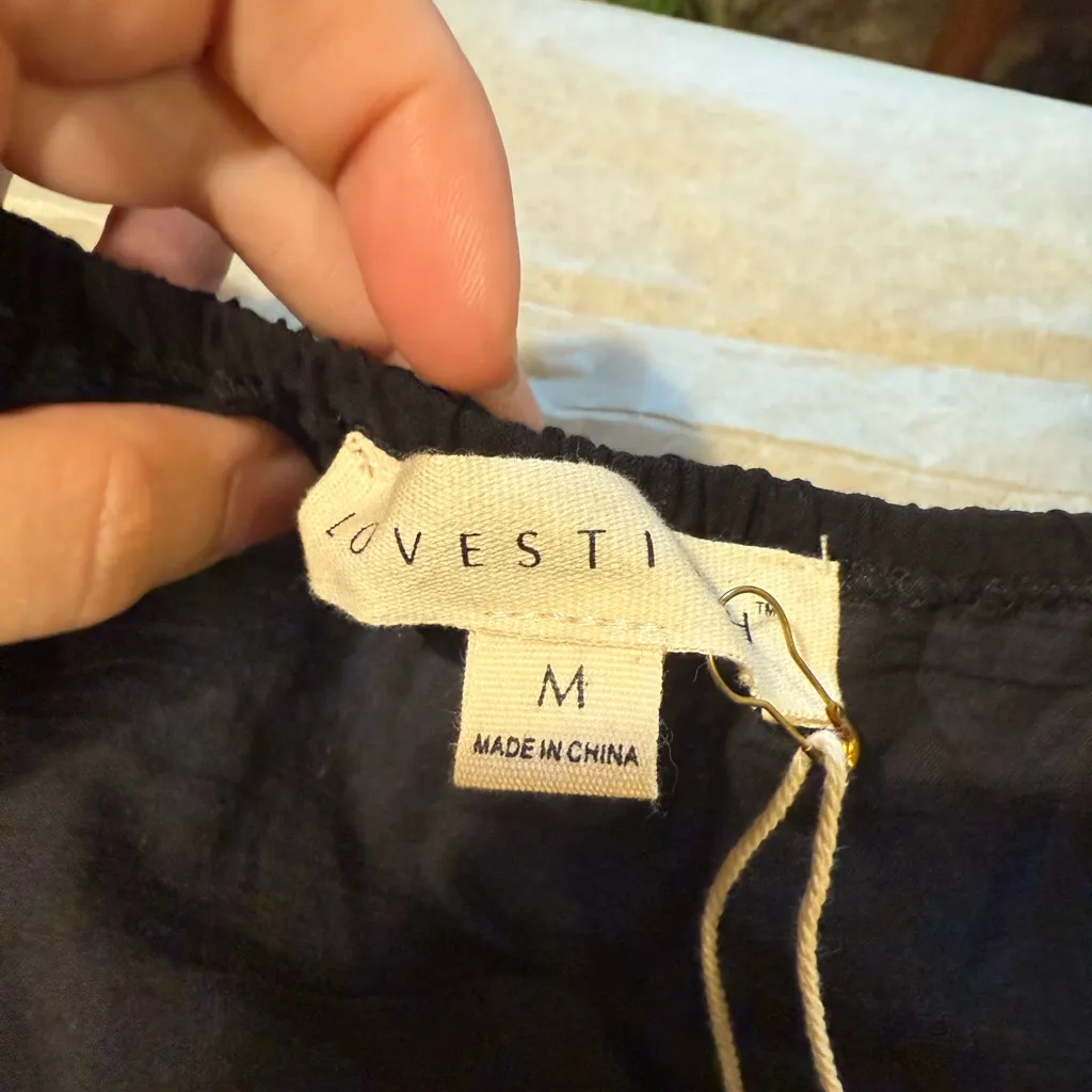 Lovestitch NWT Black Eyelet Women's Off‎ Shoulder Top - Image 3