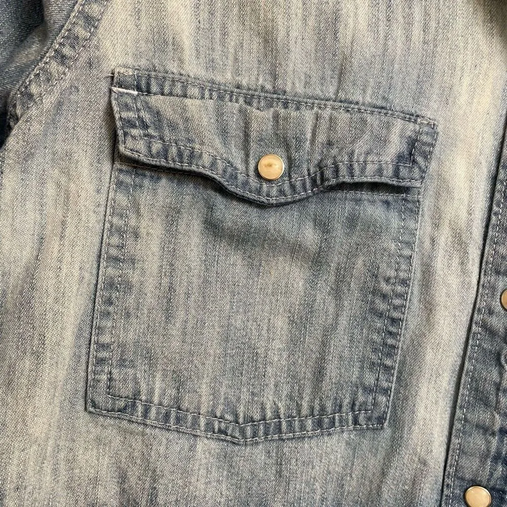 Abercrombie Fitch Womens M Bleach Washed Long Sleeve Denim Button Down Top Shirt - Image 3