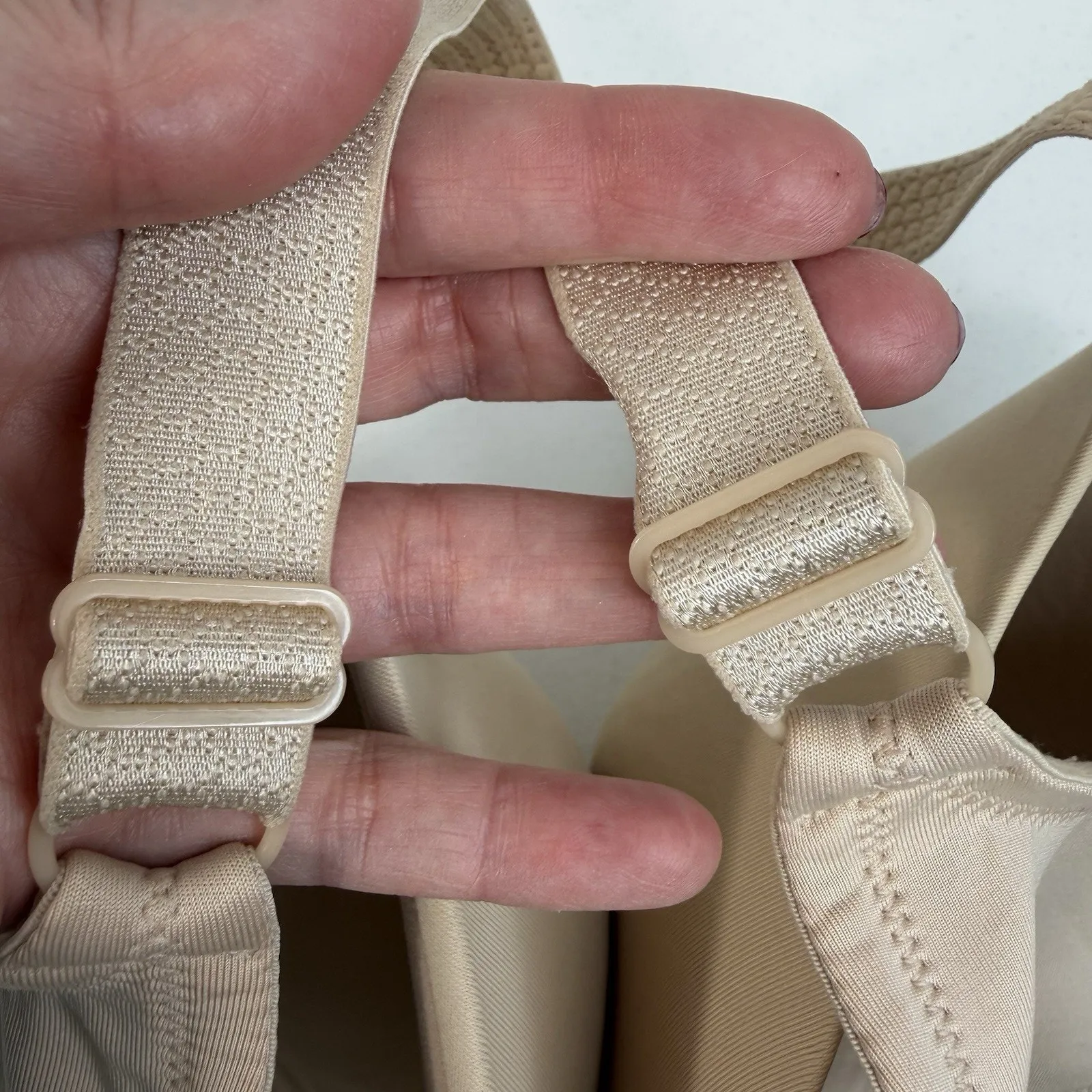 Vanity Fair 38DDD Bra Beauty Back Underwire Full Figure Coverage Contour 76380 - Image 6