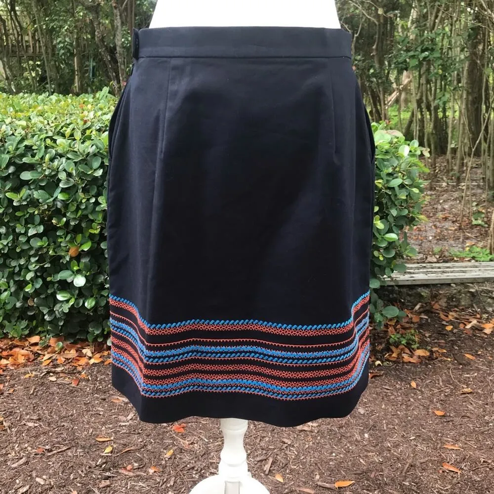 Brooks Brothers navy embroidered a line skirt - Image 4