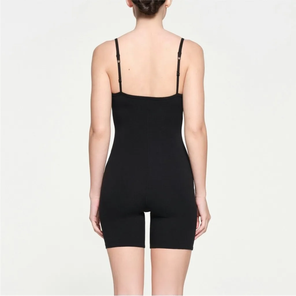 SKIMS OUTDOOR CAMI ONESIE ROMPER‎ IN ONYX 2X NWT - Image 8