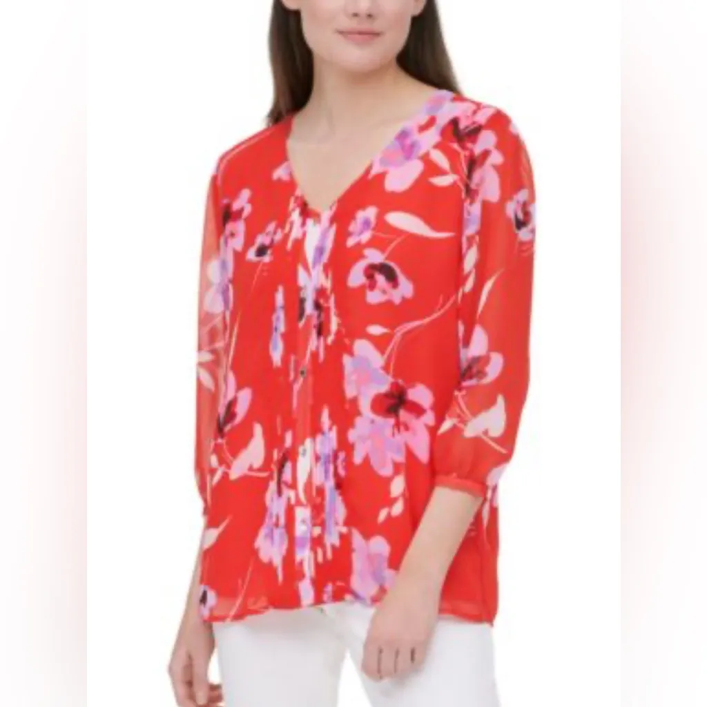 Calvin Klein Red Floral Blouse with Chain accent front 3/4 sleeves - Image 8