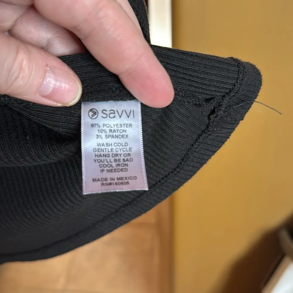 Savvi Sophia Black Ribbed Tank Size Small - Image 5