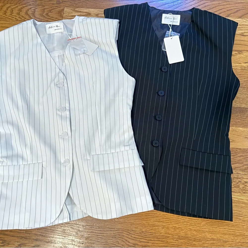 Black Pinstripe Women's Vest size S - Image 11