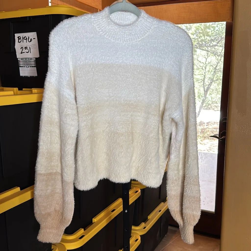 NWT Wild Fable Mock Neck Fuzzy Pullover Sweater Multicolor Neutral Size Small - Image 3