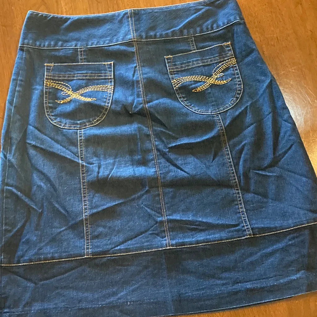 Cato women’s 6 denim skirt - Image 4