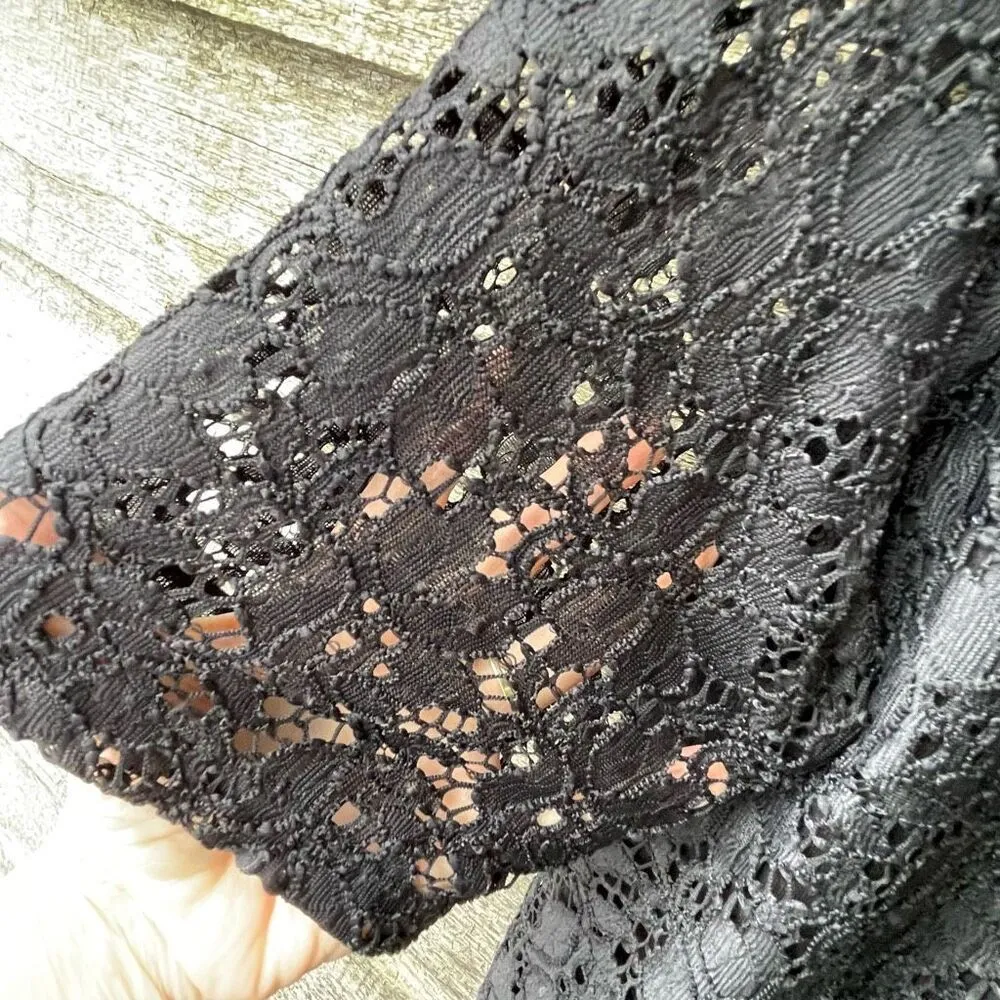 QVC Quacker Factory size L lace pearl rhinestone embellished top. - Image 6