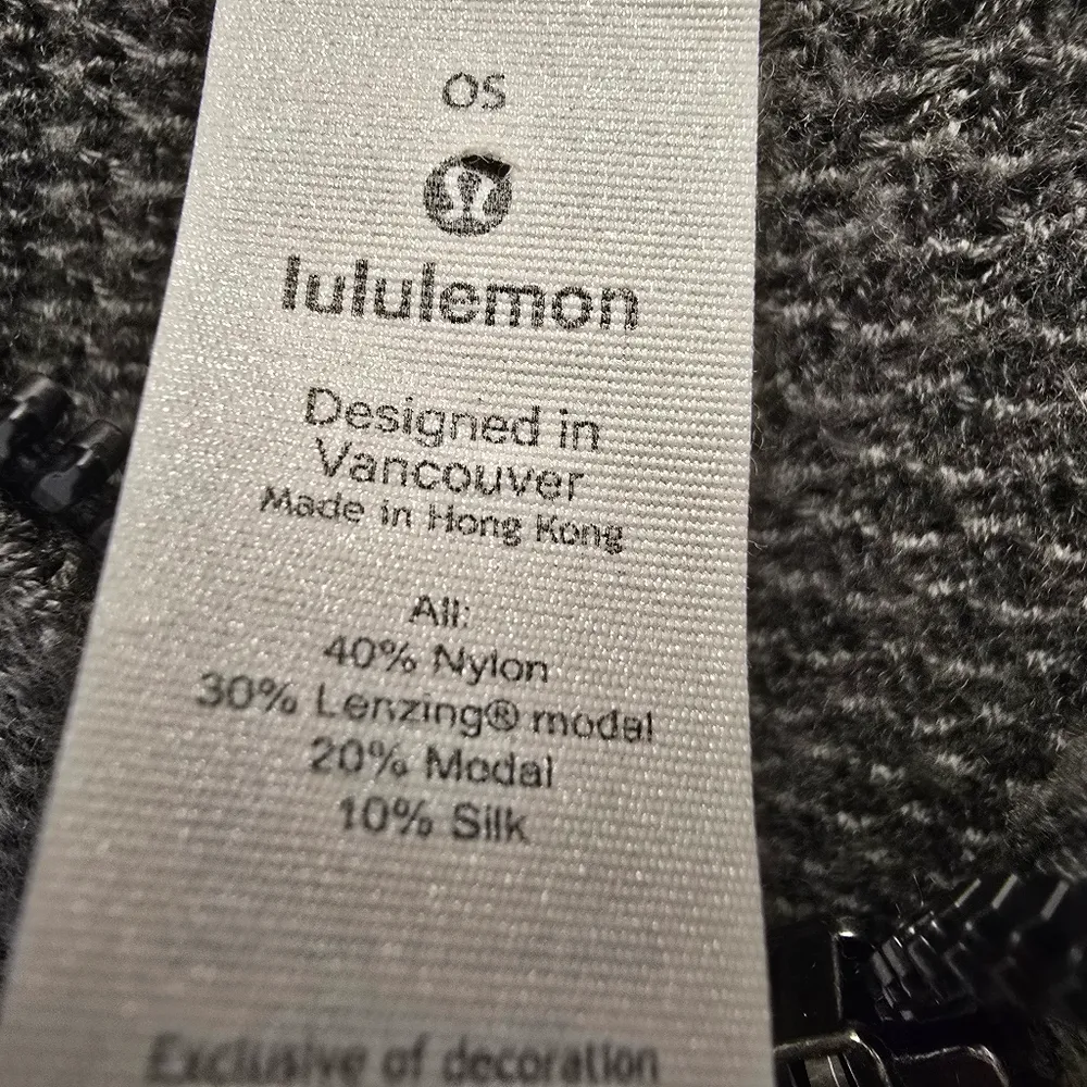 {OS} Lululemon On Thr Go Poncho Sweater Scarf Combo In Grey Sage - Image 12