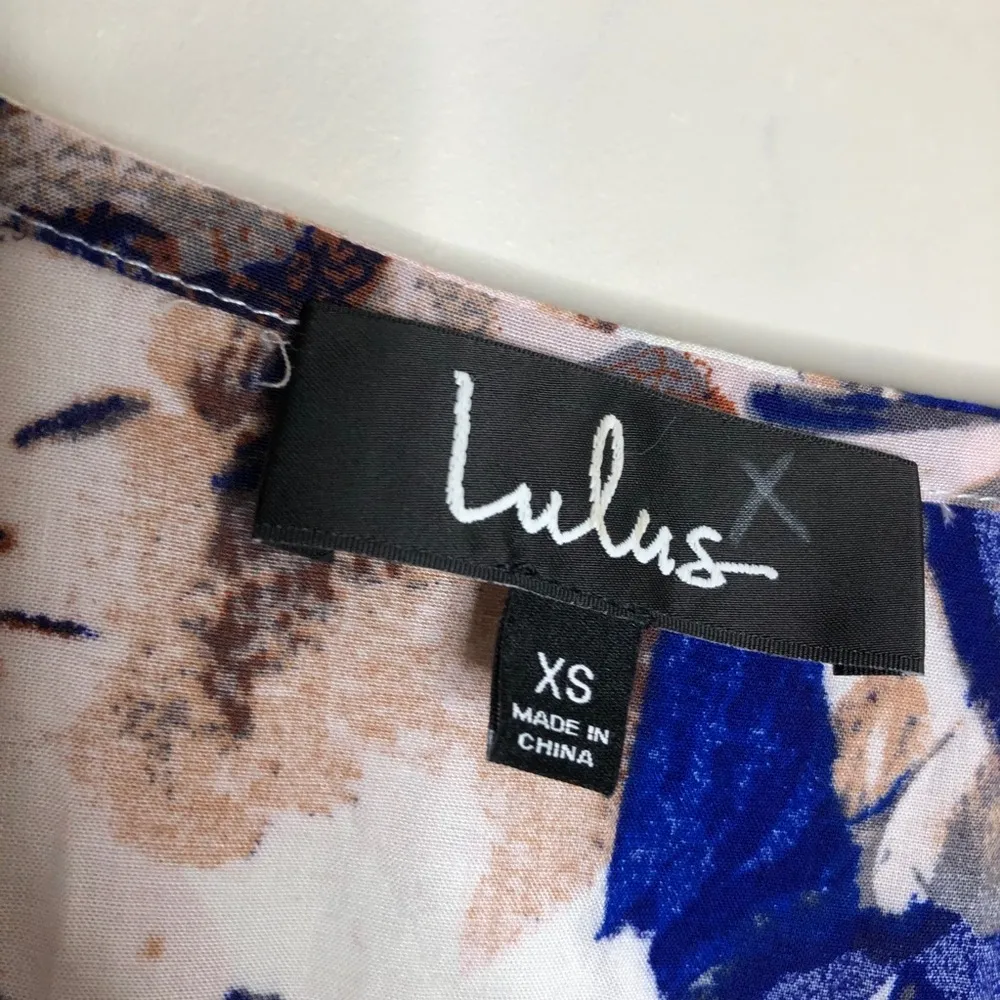 Lulu’s Loveliest of All Floral Lace-Up Maxi Dress - Image 3