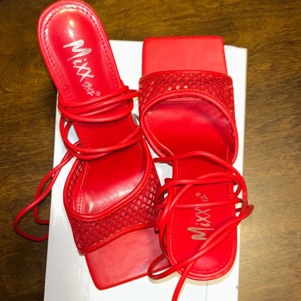 Mixx Shuz Red Strappy Heels Size 10 - Image 5
