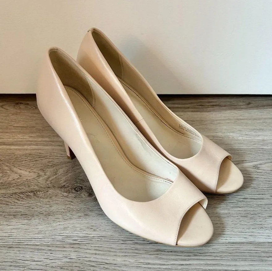 Cole Haan Women's Harlow Open Toe Pump Patent Leather Nude Size 10 - Image 2