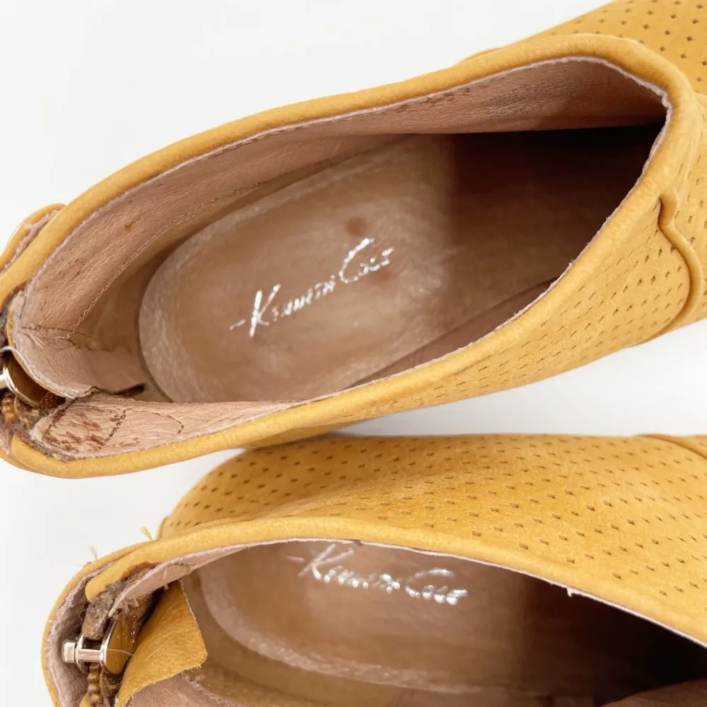 Kenneth Cole Smith 2 Perforated Leather Ankle Boot Women's Size 9 Western Boho - Image 5