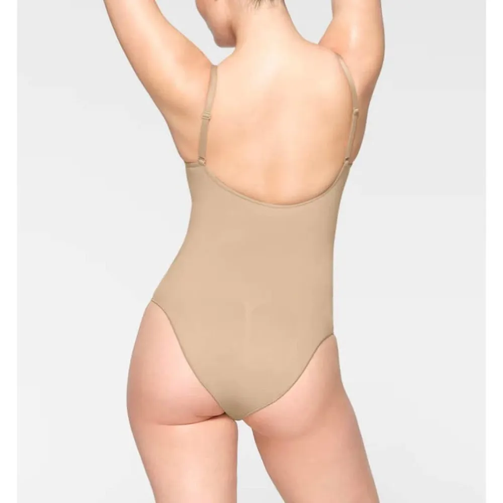 SKIMS SEAMLESS SCULPT  BRIEF BODYSUIT‎ | NWOT | S/M - Image 3