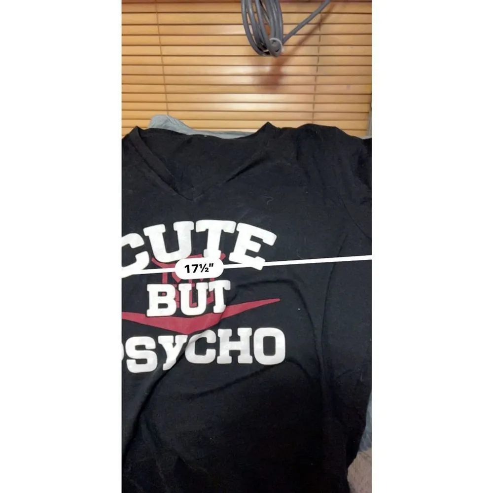 "Cute But Psycho" Graphic T-Shirt - Size Medium - Image 5