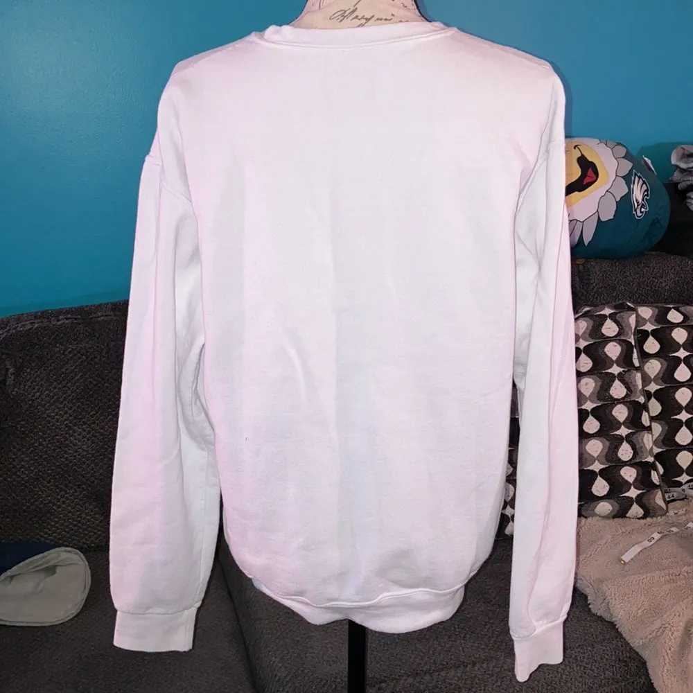 Gameday Couture x Social House AUBURN TIGERS SNAP CREW SWEATSHIRT, Medium White - Image 4