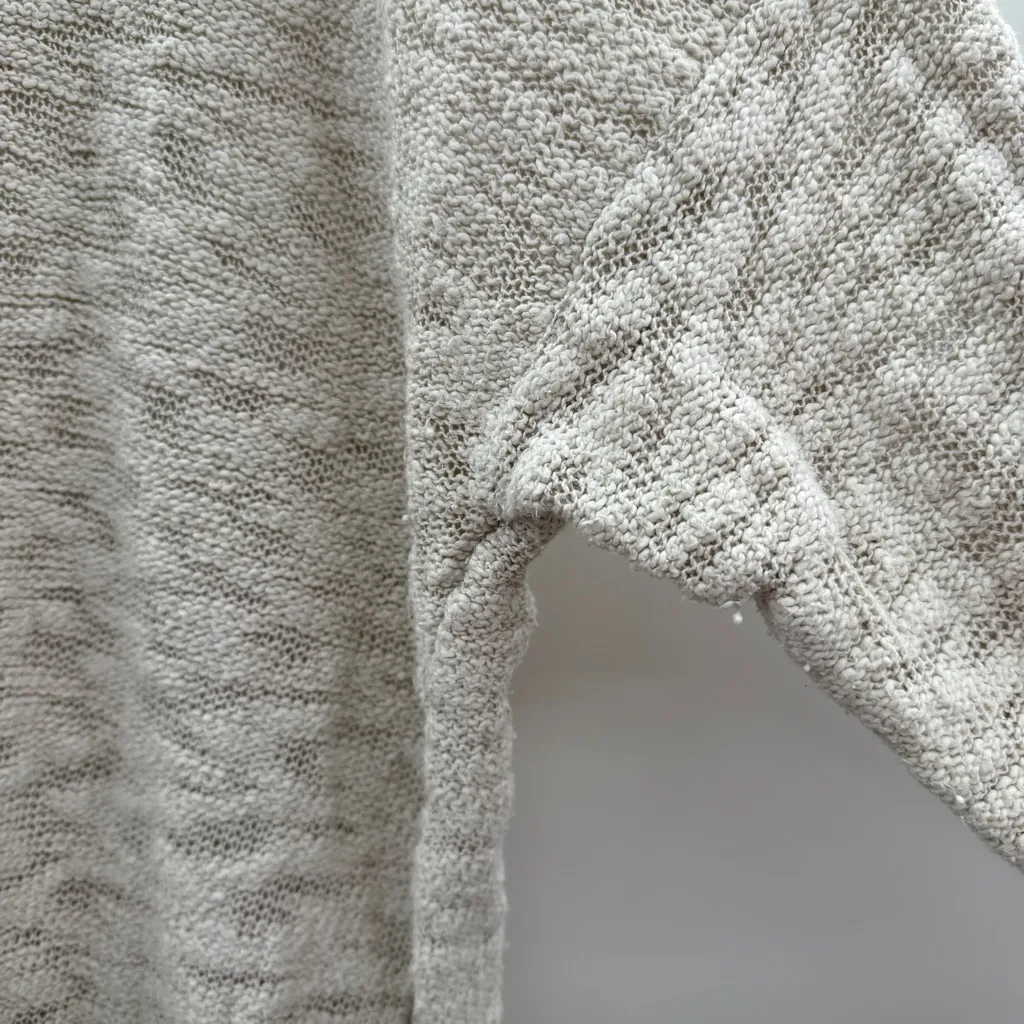 Torrid Off White Gray Long Sleeve V Neck Knit Pullover Sweater Sz‎ 2X - Image 9